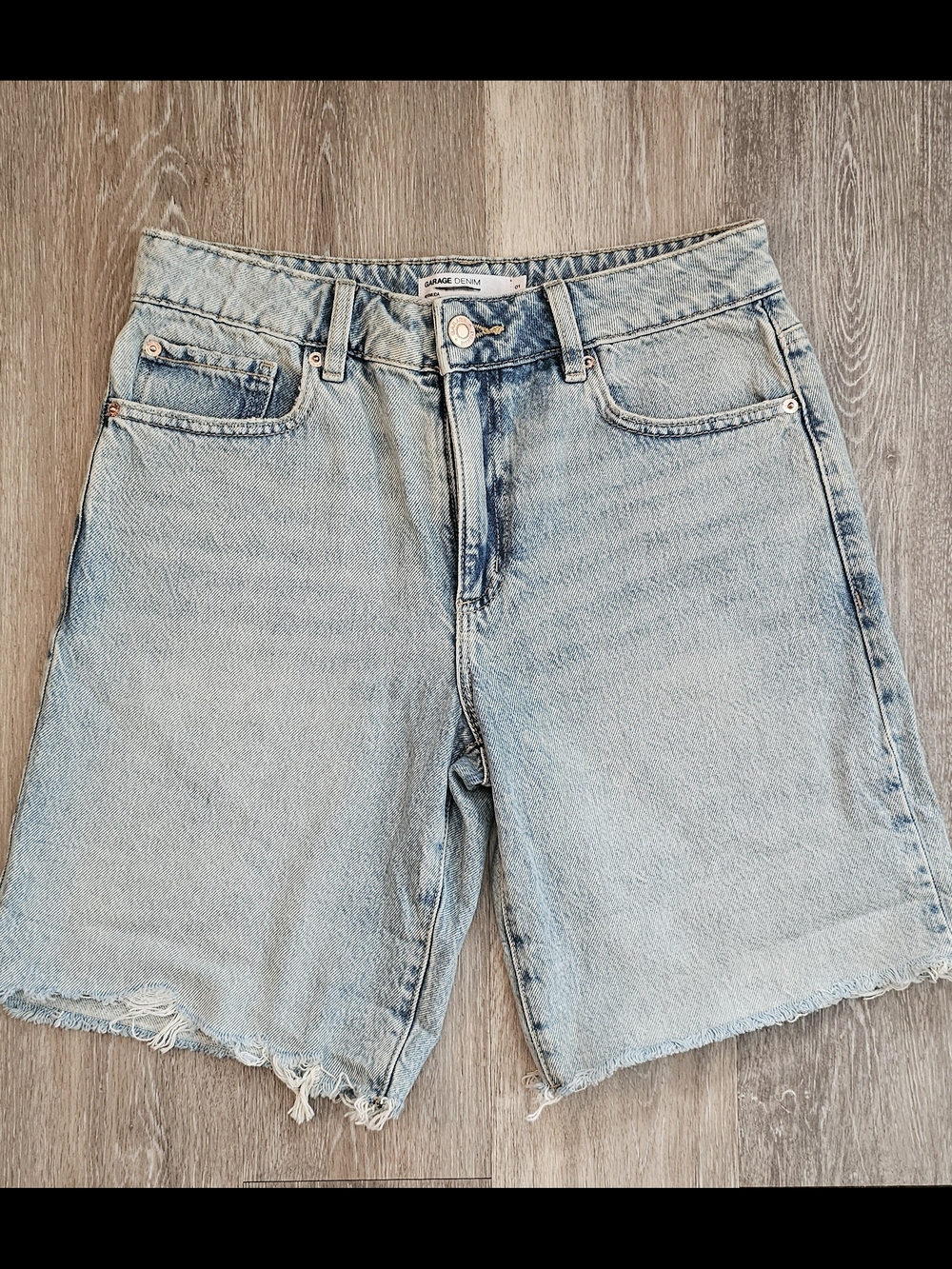 Garage Bermuda Light Blue Rolled Cuff Denim Shorts Sz 1